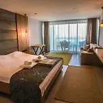 Kaleli Deluxe Homes アパートホテル 3*